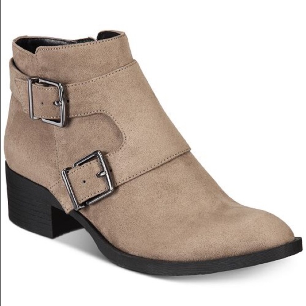 🌸🌼🌺 Reactio Kenneth Cole Booties 🌸🌼🌺